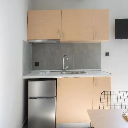 Apartment 21